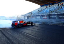 Макс Ферстаппен проехал первые круги по Зандфорту Max Verstappen, Circuit Zandvoort