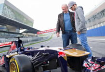 Хельмут Марко похвалил Ferrari за контракт с Сайнсом Helmut Marko, Carlos Sainz