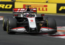 Haas оштрафована, Магнуссен потерял девятое место Romain Grosjean