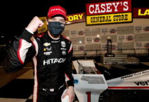 Ньюгарден вырвал победу в Айове со второй попытки Josef Newgarden