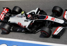 Магнуссену заменили два элемента силовой установки Kevin Magnussen