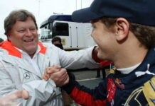 Норберт Хауг: Я тоже вёл переговоры с Феттелем Norbert Haug, Sebastian Vettel