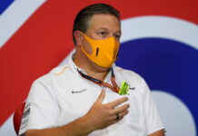В McLaren подписали новый Договор согласия Zak Brown