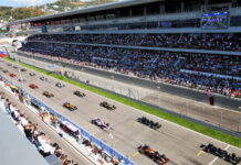 Новые правила наложения штрафов с потерей мест на старте Russian Grand Prix, Sochi Autodrom, Start