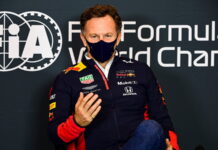 Хорнер: Необходимо найти какое-то решение по моторам Christian Horner