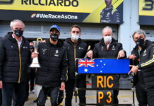 Сирил Абитебул: Без Риккардо мы бы этого не добились Jean-Dominique Senard, Daniel Ricciardo, Cyril Abiteboul, Jerome Stoll, Luca de Meo