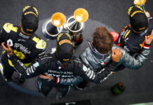 Новогодний прогноз на 2021-й: Мнение букмекеров Daniel Ricciardo, Lewis Hamilton, Max Verstappen