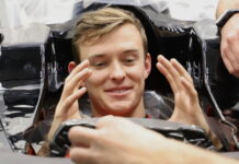 Каллум Айлотт прошёл подгонку сиденья в Haas Callum Ilott