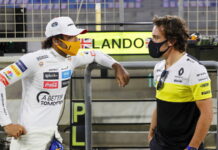 В Ferrari хотят добиться участия Сайнса в тестах в Абу-Даби Carlos Sainz, Fernando Alonso