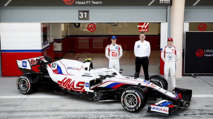 Mick Schumacher, Guenther Steiner, Nikita Mazepin