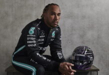 Хэмилтон: Формат гонки в Монако нужно изменить Mercedes-AMG F1 W12 E Performance Launch - Lewis Hamilton
