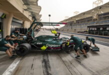 Проблемы с коробкой передач у Aston Martin Sebastian Vettel