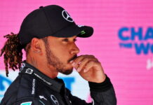 Хилл: Борьба за титул складывается не в пользу Mercedes Lewis Hamilton