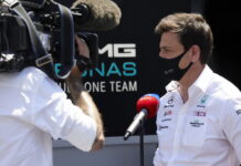 Вольфф: У Боттаса и Расселла есть и другие варианты Toto Wolff
