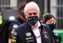 Марко: Нужно максимально использовать штраф Хэмилтона Helmut Marko