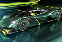 В Red Bull представили AMR Pro Aston Martin Valkyrie AMR Pro
