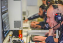 Крис Райт о своей работе инженера-моториста Christopher Wright