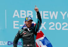 Воскресную гонку в США выиграл Сэм Бёрд Sam Bird