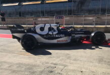 Гасли проехал 164 круга на тестах Pirelli Pierre Gasly
