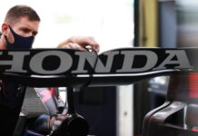 Логотипы Honda могут остаться на машинах Red Bull Red Bull, Honda