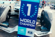 Две аварии подарили де Вризу и Mercedes титулы Nyck de Vries