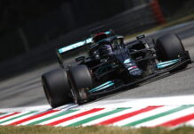 Чем отличается машина Формулы 1 от другой техники Lewis Hamilton