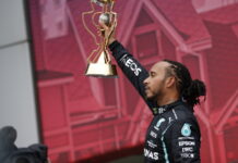 Льюис Хэмилтон стал обладателем кубка Хоторна Lewis Hamilton