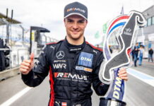 Ауэр удержал Лоусона и одержал первую победу в сезоне Lucas Auer