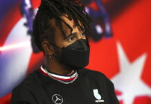 Льюис Хэмилтон: Надо просто наслаждаться борьбой Lewis Hamilton