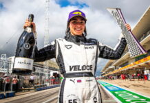 Чэдвик выиграла гонку, а вместе с ней и титул Jamie Chadwick