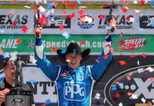 Судьбу победы на гонке в Техасе решили последние метры Josef Newgarden