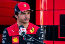 Сайнс пообещал, что в Барселоне поборется за победу Carlos Sainz
