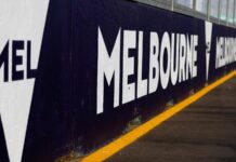В Мельбурне зрители вновь смогут выйти на трассу Australian Grand Prix