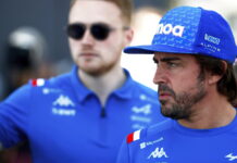 Алонсо: Хэмилтон пилотирует так же хорошо Fernando Alonso