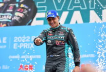 Митч Эванс выиграл гонку в Риме Mitch Evans