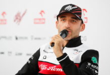Кубица и Випс отработают первую тренировку в Барселоне Robert Kubica