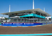 Ночью в Майами решали проблемы с асфальтом Miami Grand Prix
