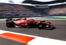 В Мексике в Ferrari вынуждены снизить мощность двигателей Carlos Sainz