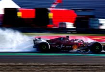 В Ferrari начали тесты дождевых шин Carlos Sainz