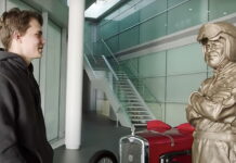 Первый день Оскара Пиастри на базе McLaren Oscar Piastri