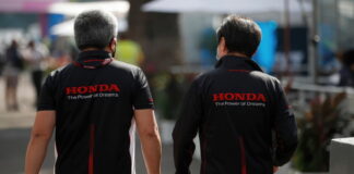 Honda engineers arriving at the track
