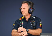 В Ф1 призвали Red Bull поскорее разобраться с Хорнером Christian Horner