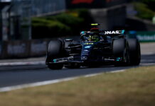 Хэмилтон и Алонсо отработали день на тестах Pirelli Lewis Hamilton