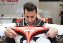 Риккардо: Быструю машину не всегда легко пилотировать Daniel Ricciardo