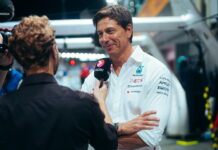 Тото Вольфф: Джорджа сейчас нужно подбодрить Toto Wolff