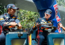 Ферстаппен и Перес в гонке на поломоечных машинах Sergio Perez, Max Verstappen, Josh Denzel