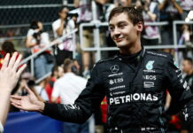 В Mercedes ищут причину разницы между гонщиками George Russell