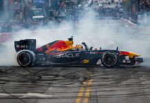 Даниэль Риккардо крутит пончики в Нэшвилле Daniel Ricciardo