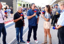 Брандл: Формула 1 не должна быть излишне самоуверенной Martin Brundle, Mario Andretti, Michael Andretti, Danica Patrick and Simon Lazenby