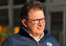 В FIA ищут компромисс по регламенту на моторы Nicholas Tombazis